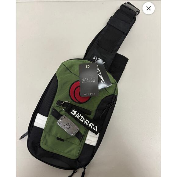 NWT Naruto Shippuden Kakashi Sling Crossbody Bag Anime Ninja Bioworld Loungefly - Picture 1 of 5